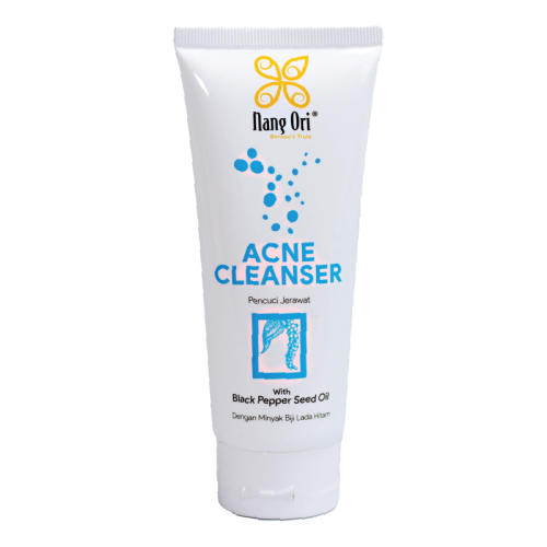 Acne cleanser with Black Pepper Seed oil